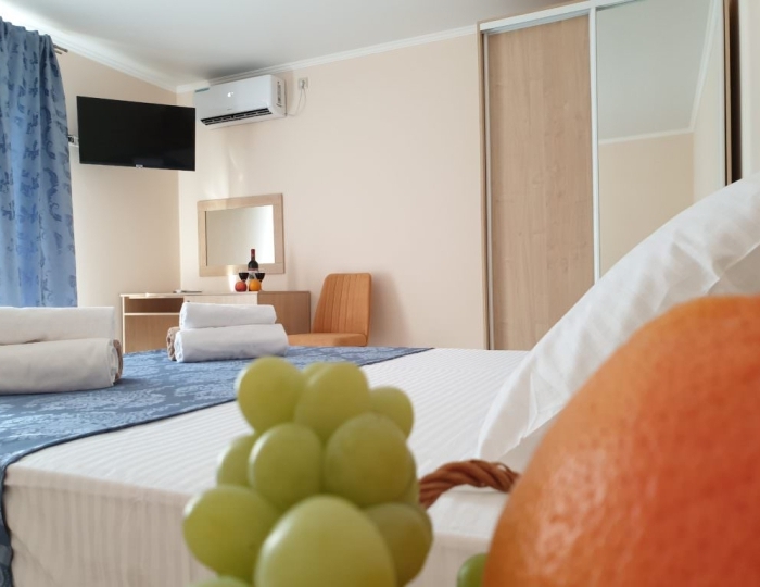 Комфорт 2-комнатный - Отель Arda / Арда Гагра